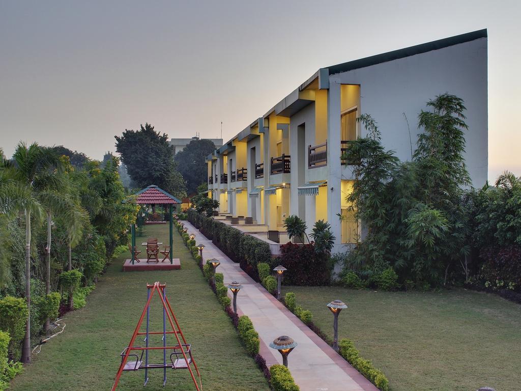 V Resorts Rajaji National Park Rishikesh Exterior photo